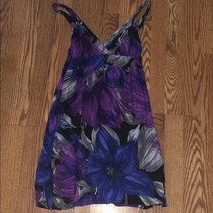 Comfy Rue 21 deep V spring dress